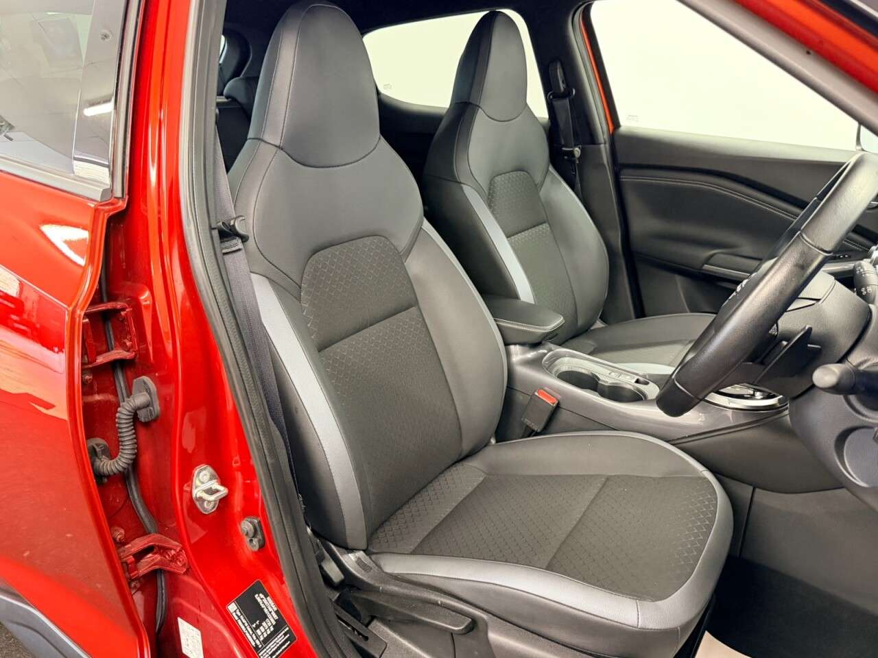 A 2023 NISSAN JUKE 1.0 DIG-T N-CONNECTA DCT AUTO 115 BHP + SAT NAV + REAR CAMERA SIX MONTH WAR A 2023 NISSAN JUKE 1.0 DIG-T N-CONNECTA DCT AUTO 115 BHP + SAT NAV + REAR CAMERA SIX MONTH WAR