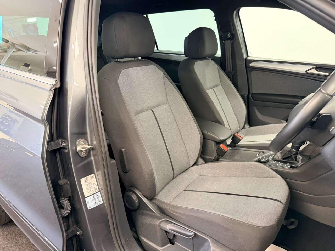 A 2019 SEAT TARRACO 2.0 TDI SE TECHNOLOGY DSG AUTO 4DRIVE 4WD 150 BHP + 7 SEATS + SAT NAV SIX M A 2019 SEAT TARRACO 2.0 TDI SE TECHNOLOGY DSG AUTO 4DRIVE 4WD 150 BHP + 7 SEATS + SAT NAV SIX M