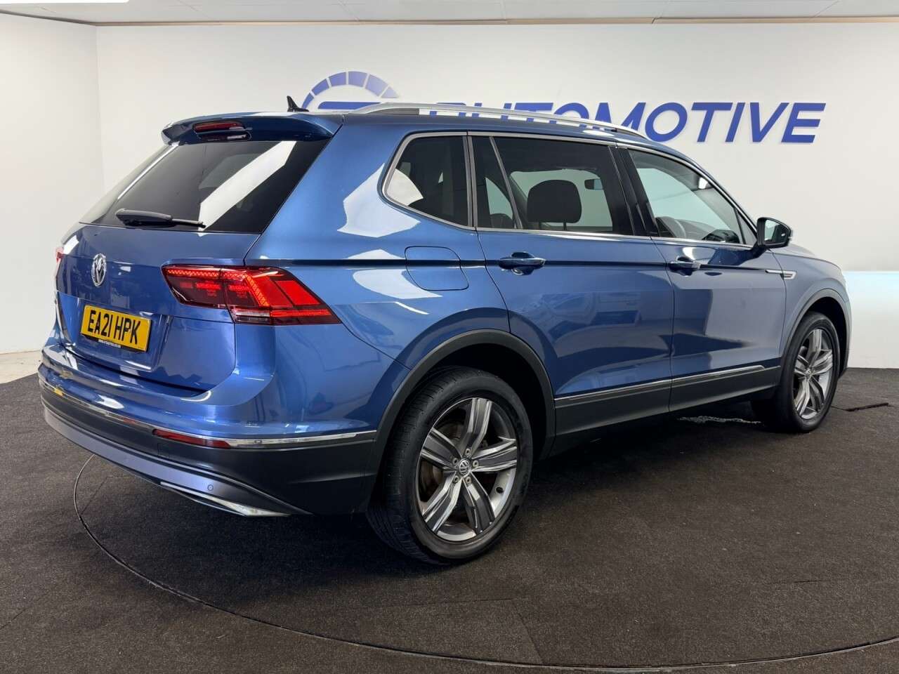 2021 VOLKSWAGEN TIGUAN ALLSPACE 2021 VOLKSWAGEN TIGUAN ALLSPACE