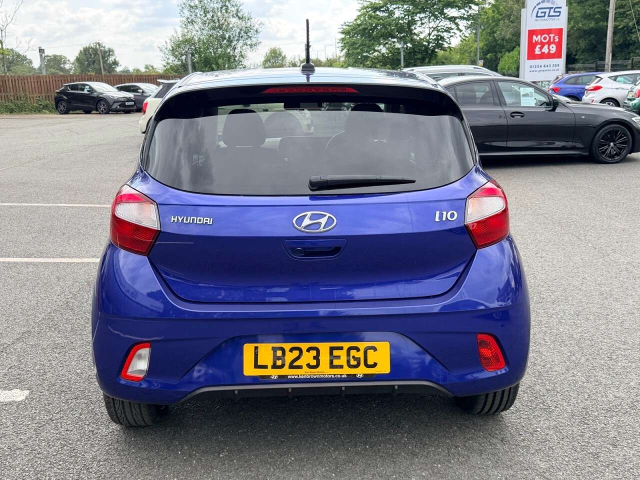 2023 HYUNDAI I10 2023 HYUNDAI I10