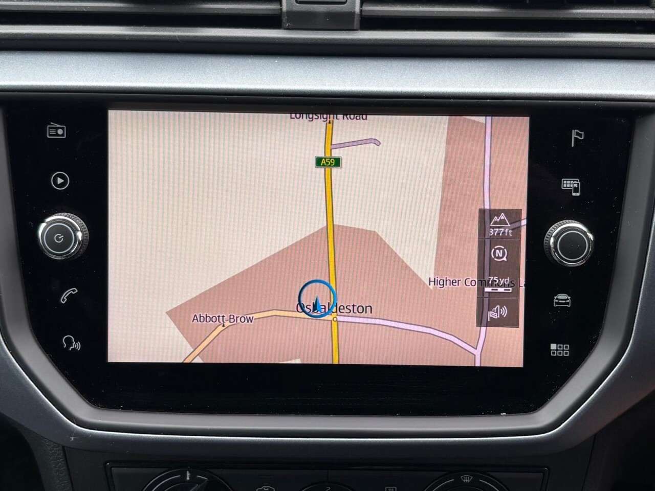 A 2019 SEAT ARONA 1.0 TSI GPF SE TECHNOLOGY 95 BHP + SAT NAV + PARKING SENSORS A 2019 SEAT ARONA 1.0 TSI GPF SE TECHNOLOGY 95 BHP + SAT NAV + PARKING SENSORS