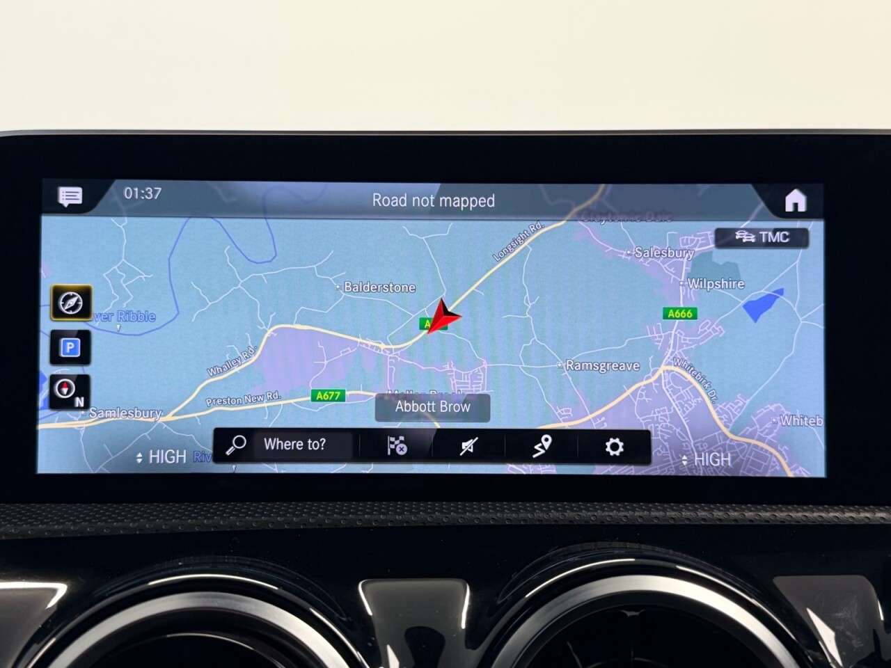 A 2020 MERCEDES-BENZ A CLASS A200 AMG LINE EXECUTIVE 7G-DCT AUTO 162 BHP + SAT NAV + REAR CAMERA + HEATE A 2020 MERCEDES-BENZ A CLASS A200 AMG LINE EXECUTIVE 7G-DCT AUTO 162 BHP + SAT NAV + REAR CAMERA + HEATE