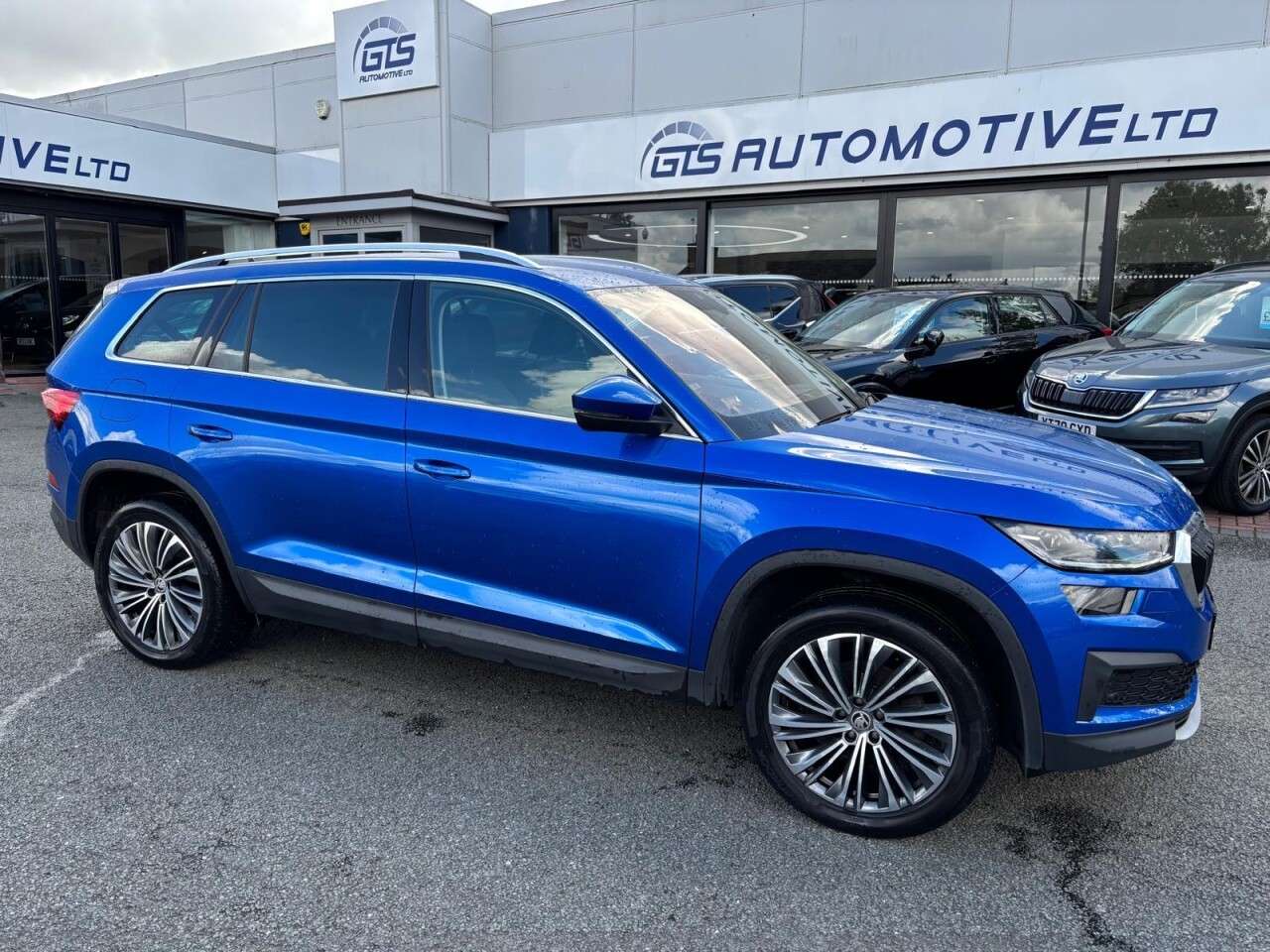 A 2023 SKODA KODIAQ 1.5 TSI ACT SE L EXECUTIVE DSG AUTO 150 BHP + 7 SEATS + SAT NAV A 2023 SKODA KODIAQ 1.5 TSI ACT SE L EXECUTIVE DSG AUTO 150 BHP + 7 SEATS + SAT NAV