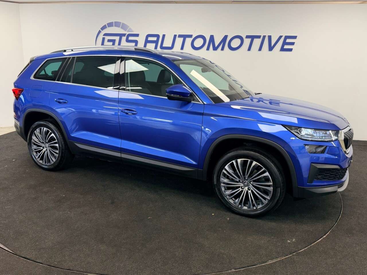 A 2023 SKODA KODIAQ 1.5 TSI ACT SE L EXECUTIVE DSG AUTO 150 BHP + 7 SEATS + SAT NAV + ELEC COOL A 2023 SKODA KODIAQ 1.5 TSI ACT SE L EXECUTIVE DSG AUTO 150 BHP + 7 SEATS + SAT NAV + ELEC COOL