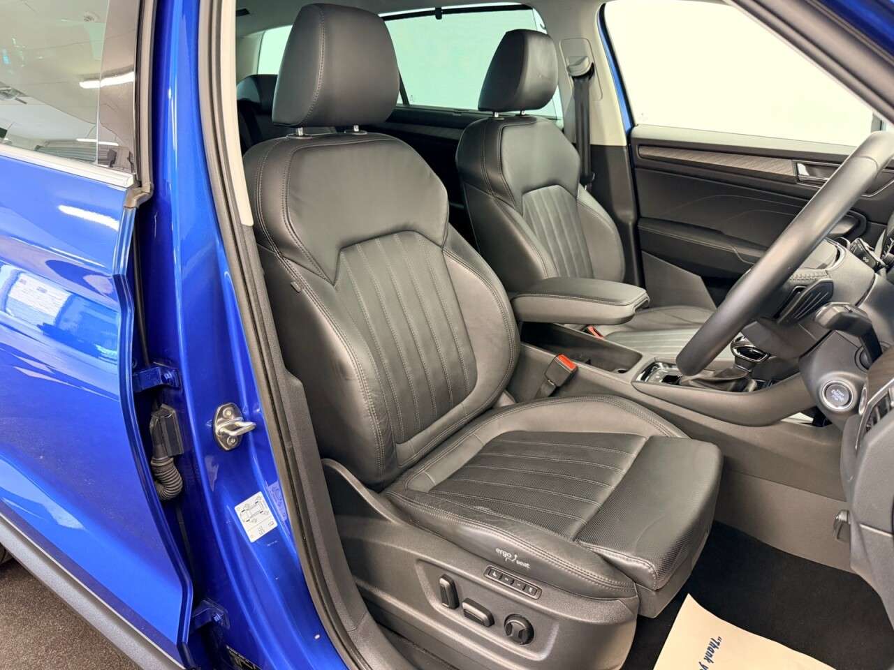 A 2023 SKODA KODIAQ 1.5 TSI ACT SE L EXECUTIVE DSG AUTO 150 BHP + 7 SEATS + SAT NAV + ELEC COOL A 2023 SKODA KODIAQ 1.5 TSI ACT SE L EXECUTIVE DSG AUTO 150 BHP + 7 SEATS + SAT NAV + ELEC COOL