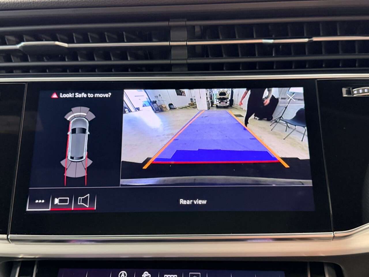 2020 AUDI Q8 2020 AUDI Q8