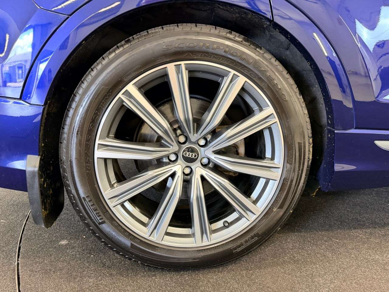 2020 AUDI Q8 2020 AUDI Q8