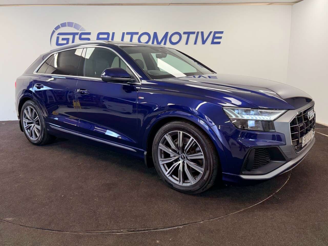 2020 AUDI Q8 2020 AUDI Q8