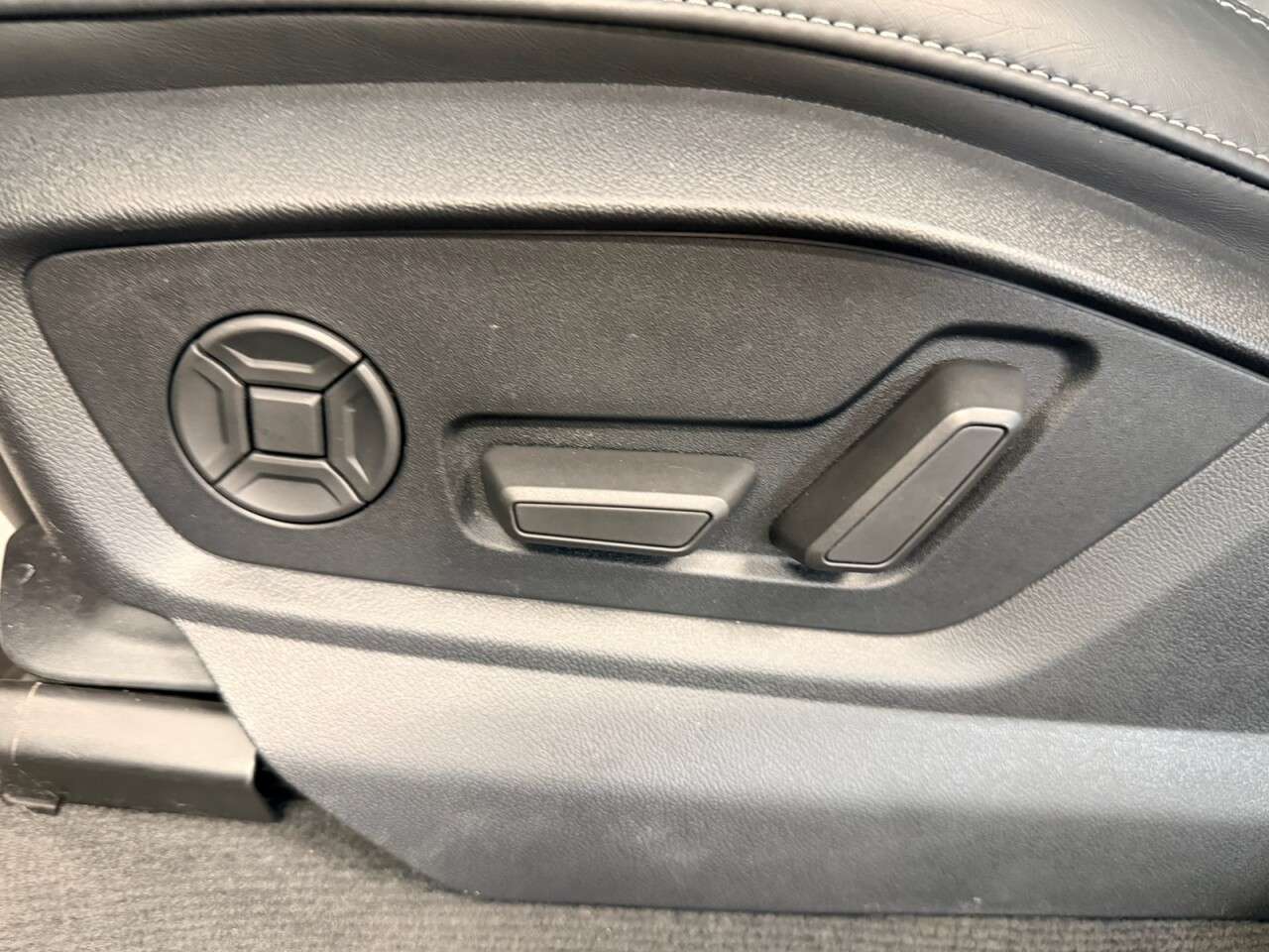 2020 AUDI Q8 2020 AUDI Q8
