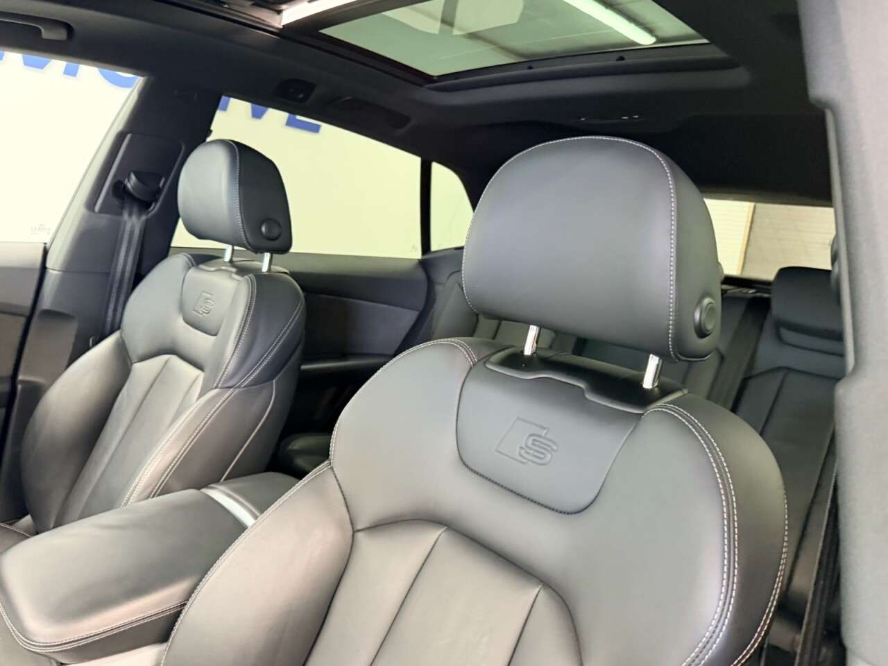 2020 AUDI Q8 2020 AUDI Q8