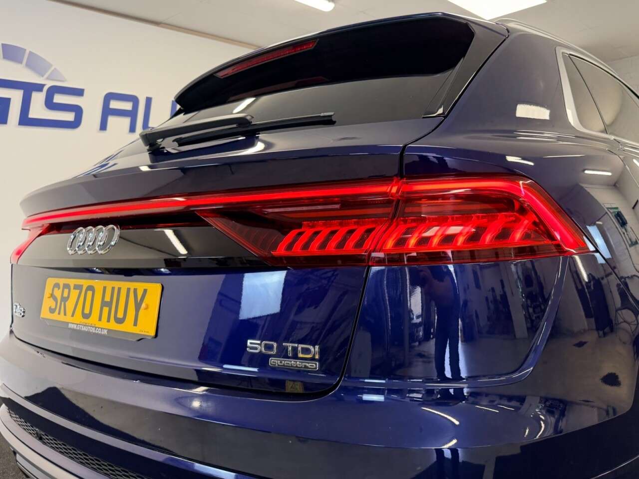 2020 AUDI Q8 2020 AUDI Q8