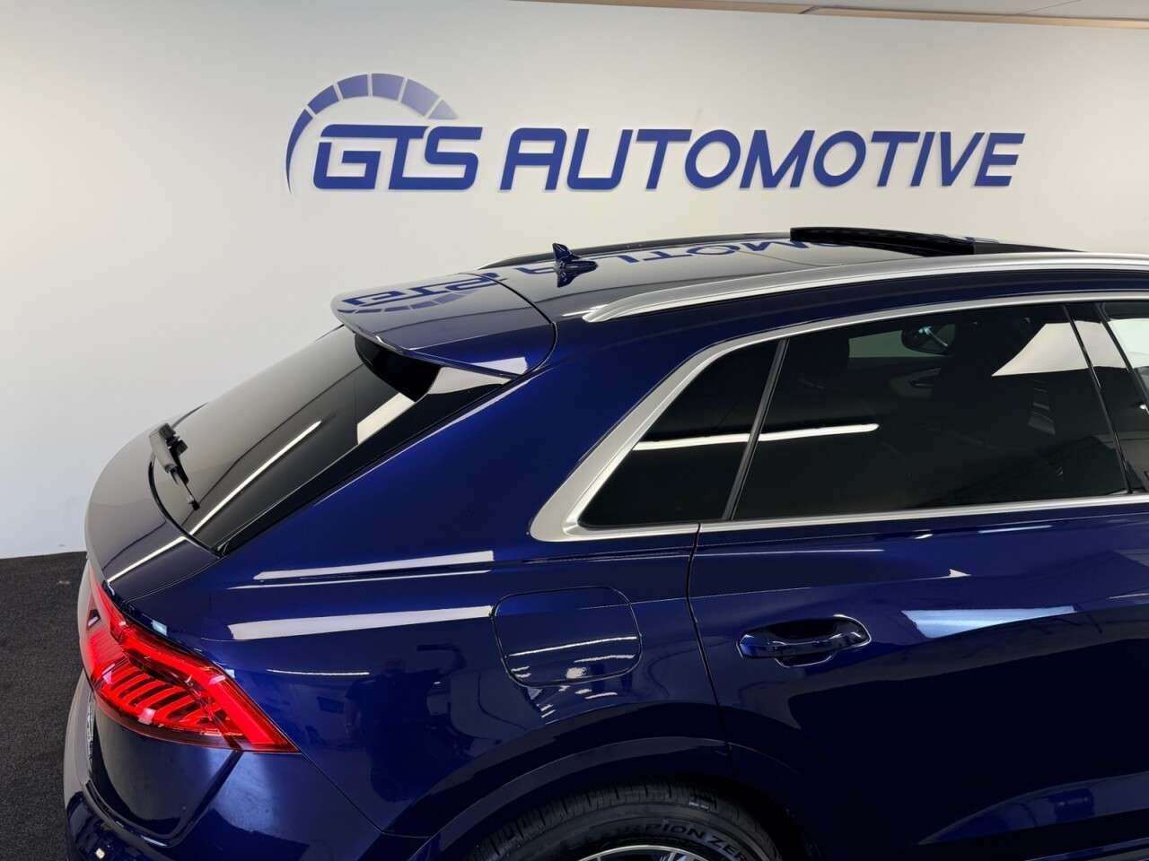 2020 AUDI Q8 2020 AUDI Q8