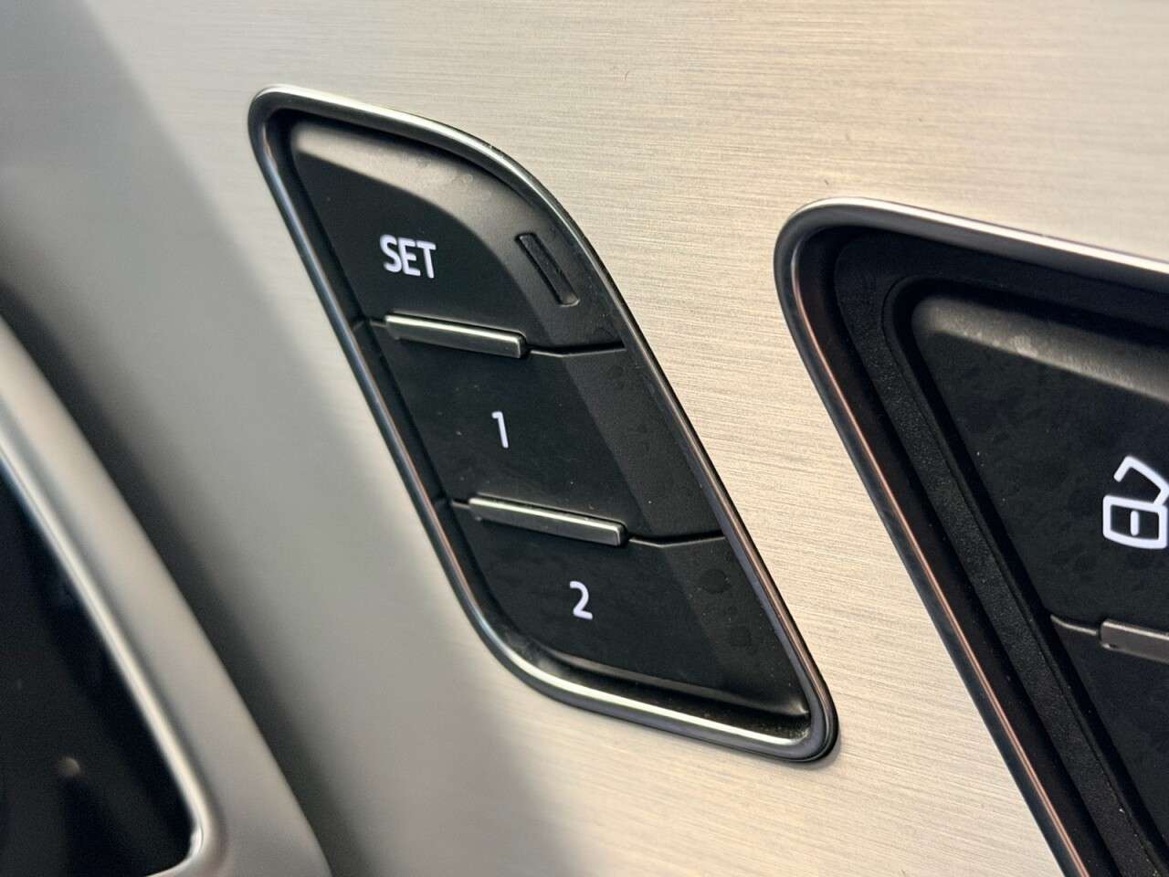 2020 AUDI Q8 2020 AUDI Q8