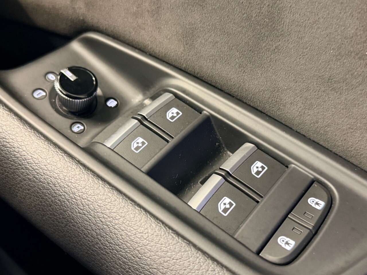 2020 AUDI Q8 2020 AUDI Q8