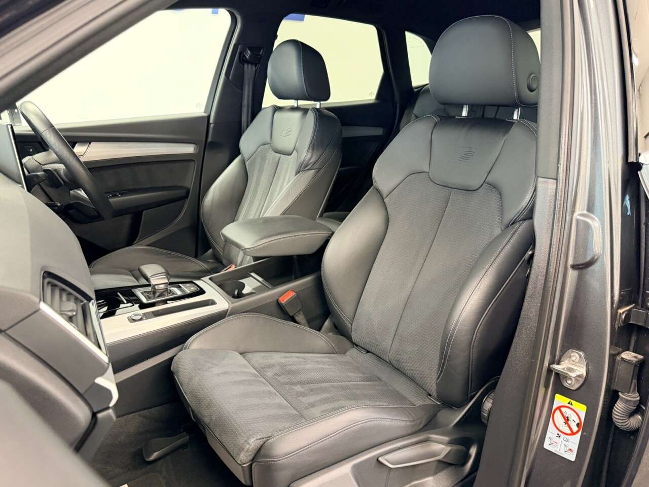 2021 AUDI Q5 2021 AUDI Q5