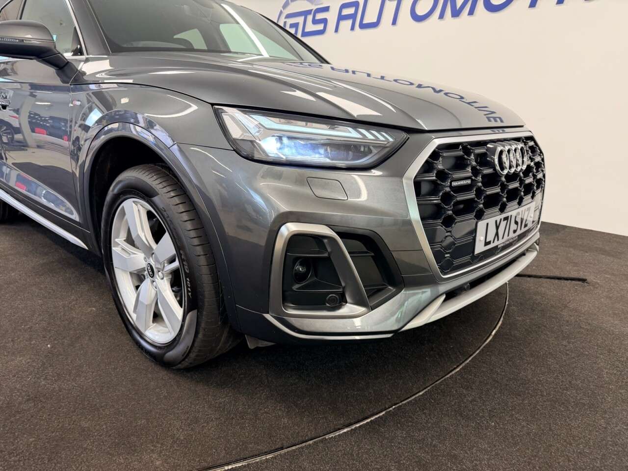 2021 AUDI Q5 2021 AUDI Q5
