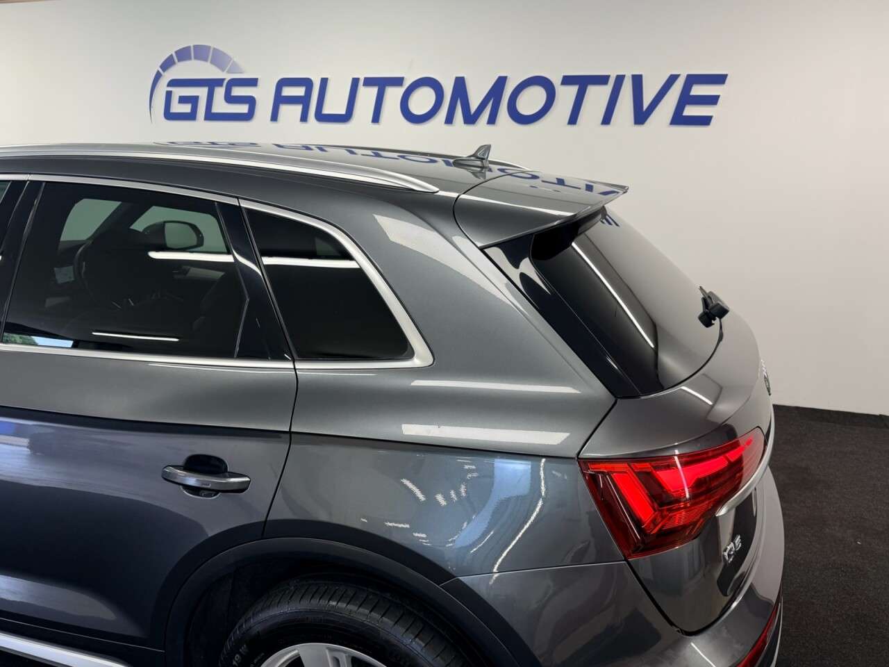 2021 AUDI Q5 2021 AUDI Q5