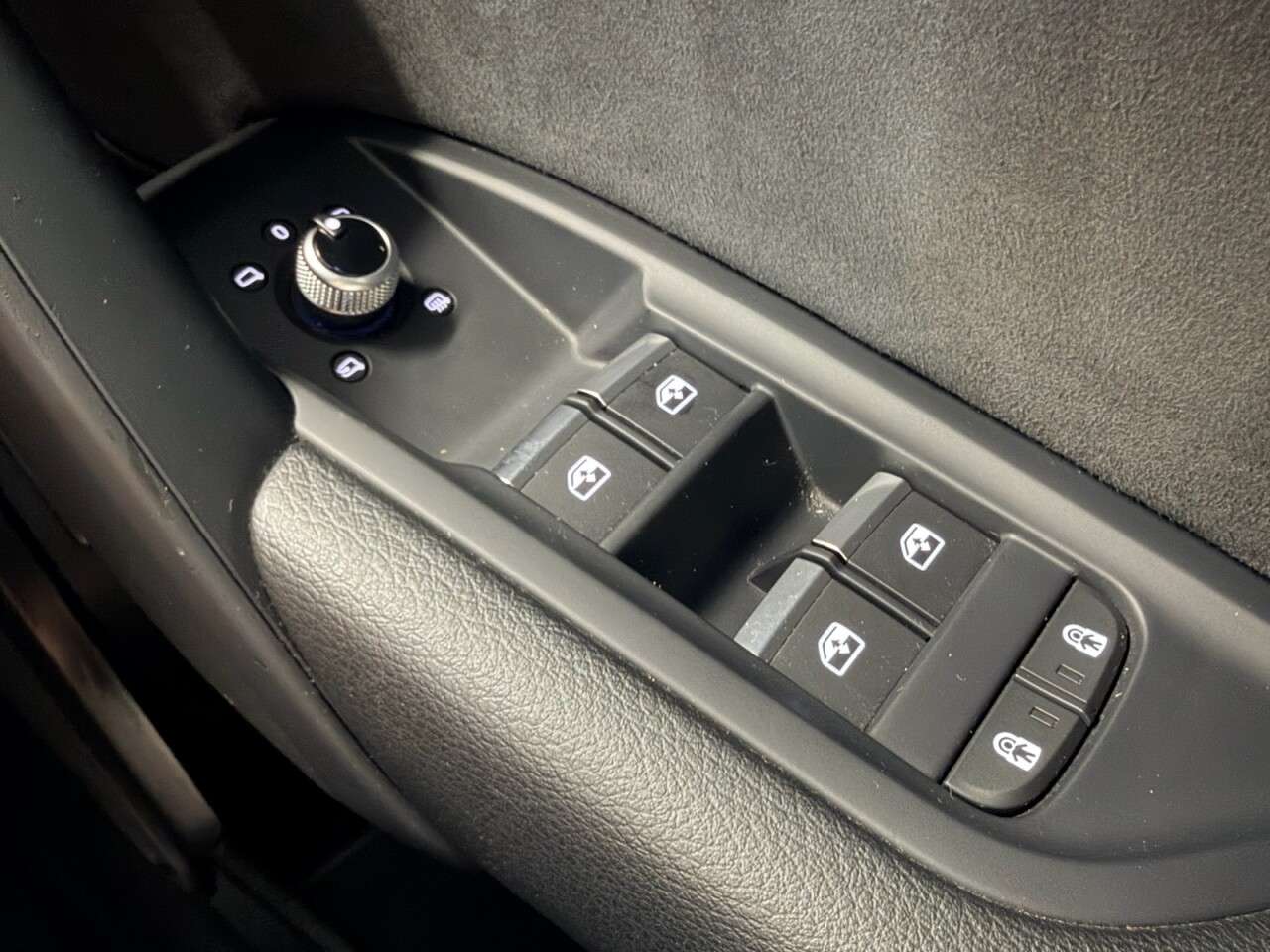 2021 AUDI Q5 2021 AUDI Q5