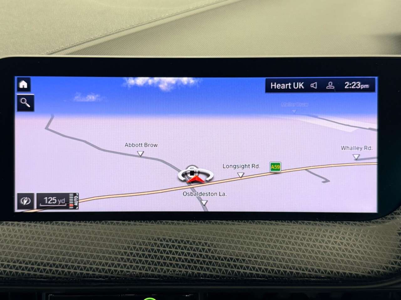A 2020 BMW 1 SERIES 118i M-SPORT FIVE DOOR 140 BHP + SAT NAV + HEATED LEATHER SIX MONTH WARRANT A 2020 BMW 1 SERIES 118i M-SPORT FIVE DOOR 140 BHP + SAT NAV + HEATED LEATHER SIX MONTH WARRANT