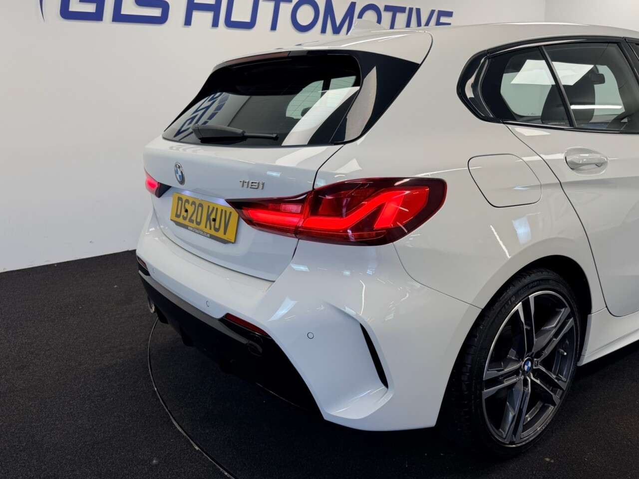 2020 BMW 1 SERIES 2020 BMW 1 SERIES