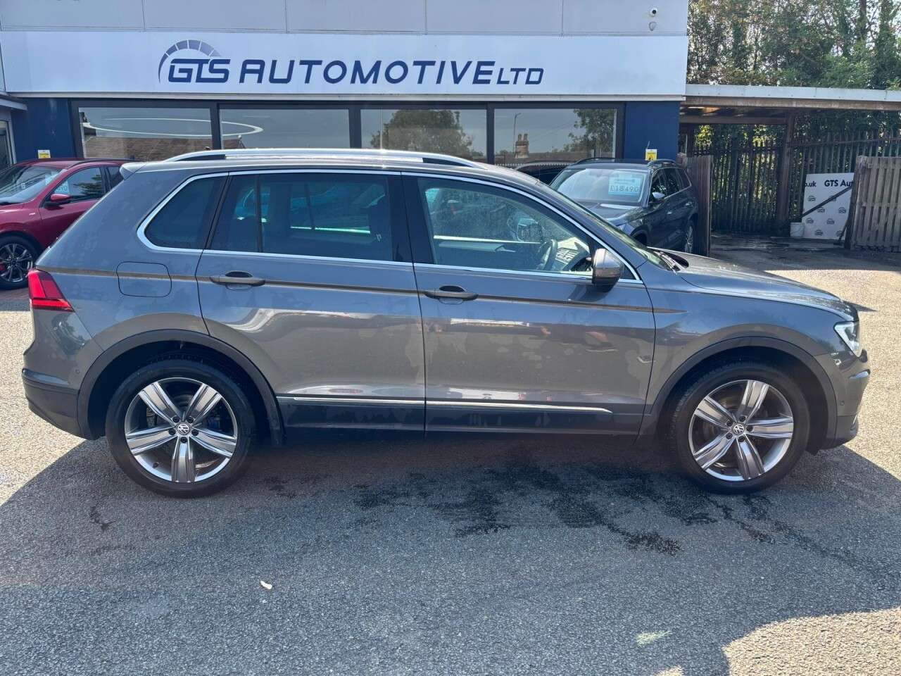 2019 VOLKSWAGEN TIGUAN 2019 VOLKSWAGEN TIGUAN