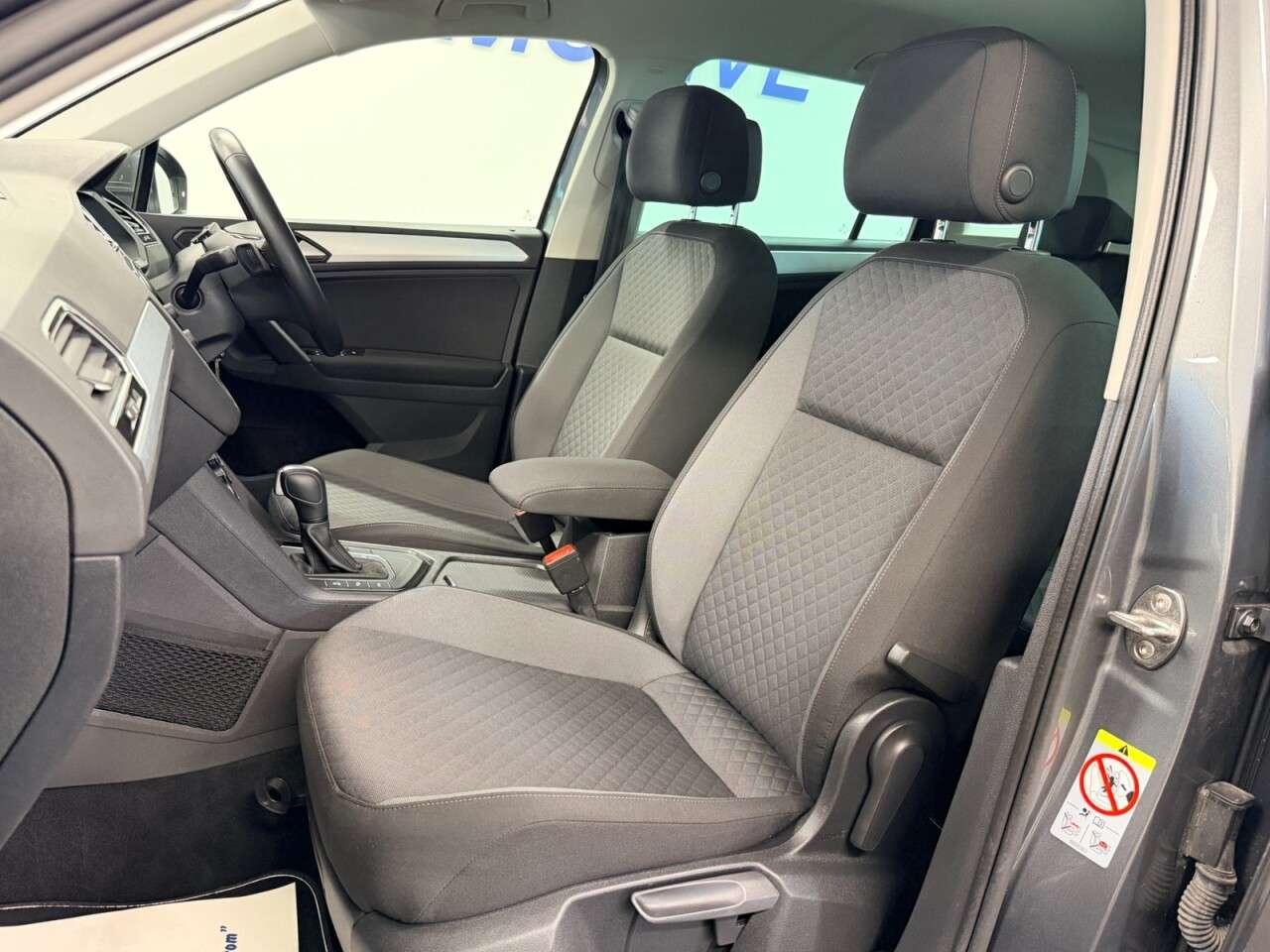 2019 VOLKSWAGEN TIGUAN 2019 VOLKSWAGEN TIGUAN