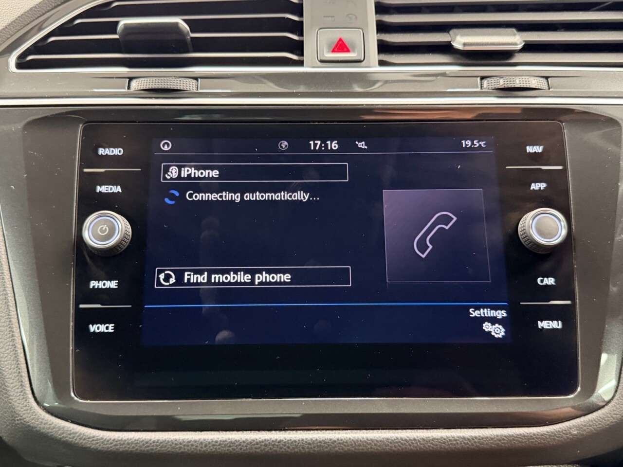 2019 VOLKSWAGEN TIGUAN 2019 VOLKSWAGEN TIGUAN