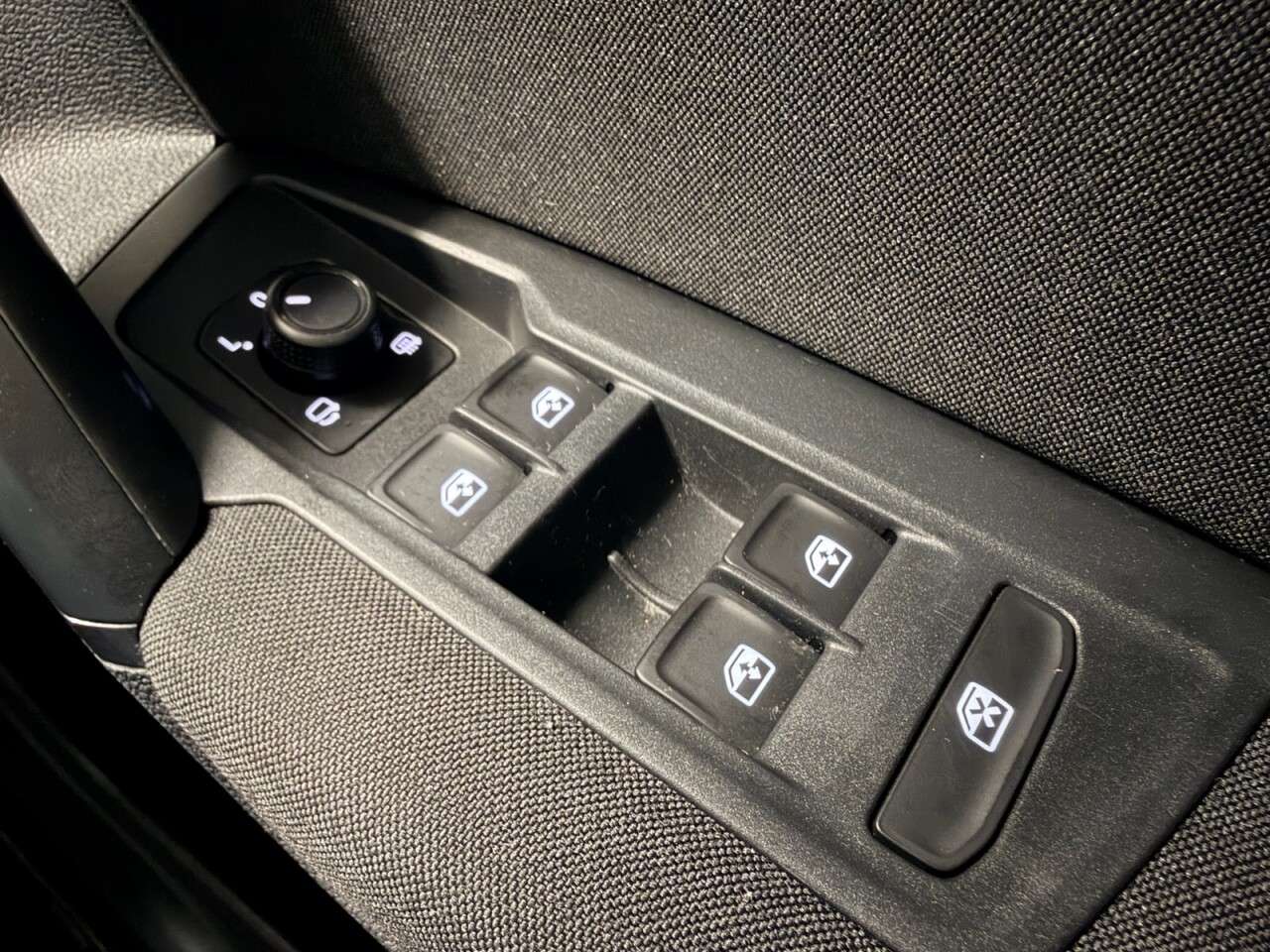 2019 VOLKSWAGEN TIGUAN 2019 VOLKSWAGEN TIGUAN