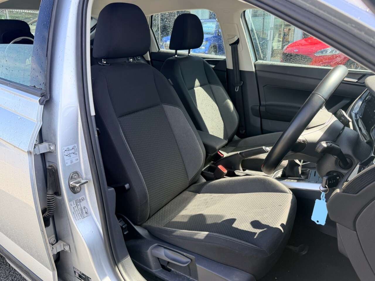A 2025 VOLKSWAGEN TAIGO 1.0 TSI LIFE 95 BHP + AIR CON + APPLE CAR PLAY A 2025 VOLKSWAGEN TAIGO 1.0 TSI LIFE 95 BHP + AIR CON + APPLE CAR PLAY