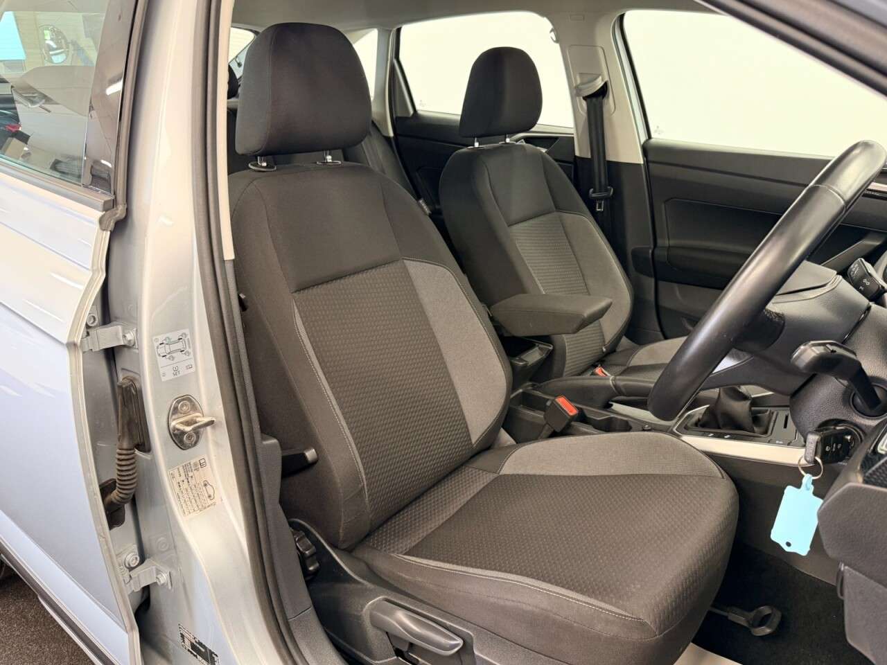 A 2025 VOLKSWAGEN TAIGO 1.0 TSI LIFE 95 BHP + APPLE CAR PLAY + PARKING SENSORS A 2025 VOLKSWAGEN TAIGO 1.0 TSI LIFE 95 BHP + APPLE CAR PLAY + PARKING SENSORS