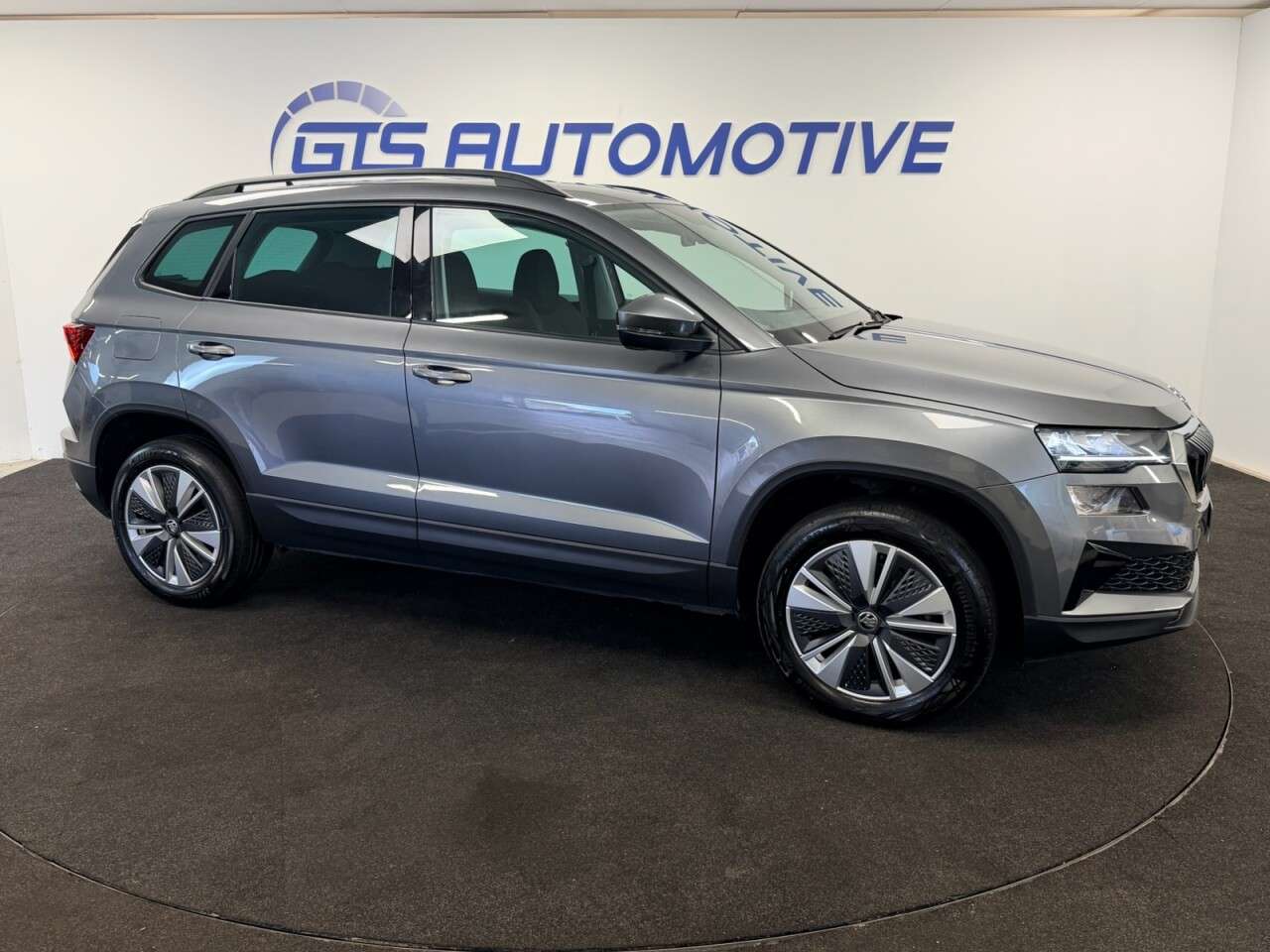 A 2023 SKODA KAROQ 1.5 TSI ACT SE DRIVE 150 BHP + SAT NAV + PARKING SENSORS SIX MONTH WARRANTY A 2023 SKODA KAROQ 1.5 TSI ACT SE DRIVE 150 BHP + SAT NAV + PARKING SENSORS SIX MONTH WARRANTY