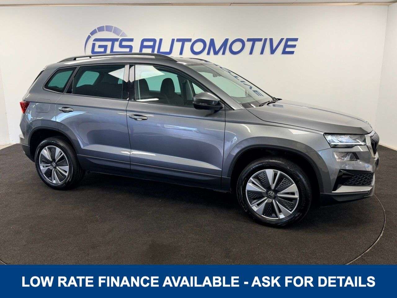 A 2023 SKODA KAROQ 1.5 TSI ACT SE DRIVE 150 BHP + SAT NAV + PARKING SENSORS SIX MONTH WARRANTY A 2023 SKODA KAROQ 1.5 TSI ACT SE DRIVE 150 BHP + SAT NAV + PARKING SENSORS SIX MONTH WARRANTY