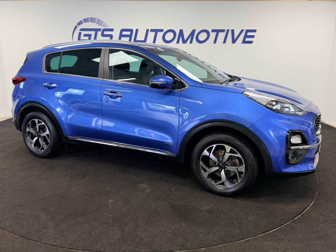 A 2018 KIA SPORTAGE 1.6 GDi EDITION 25 130 BHP + SAT NAV + ELECTRIC HEATED SEATS SIX MONTH WARR A 2018 KIA SPORTAGE 1.6 GDi EDITION 25 130 BHP + SAT NAV + ELECTRIC HEATED SEATS SIX MONTH WARR