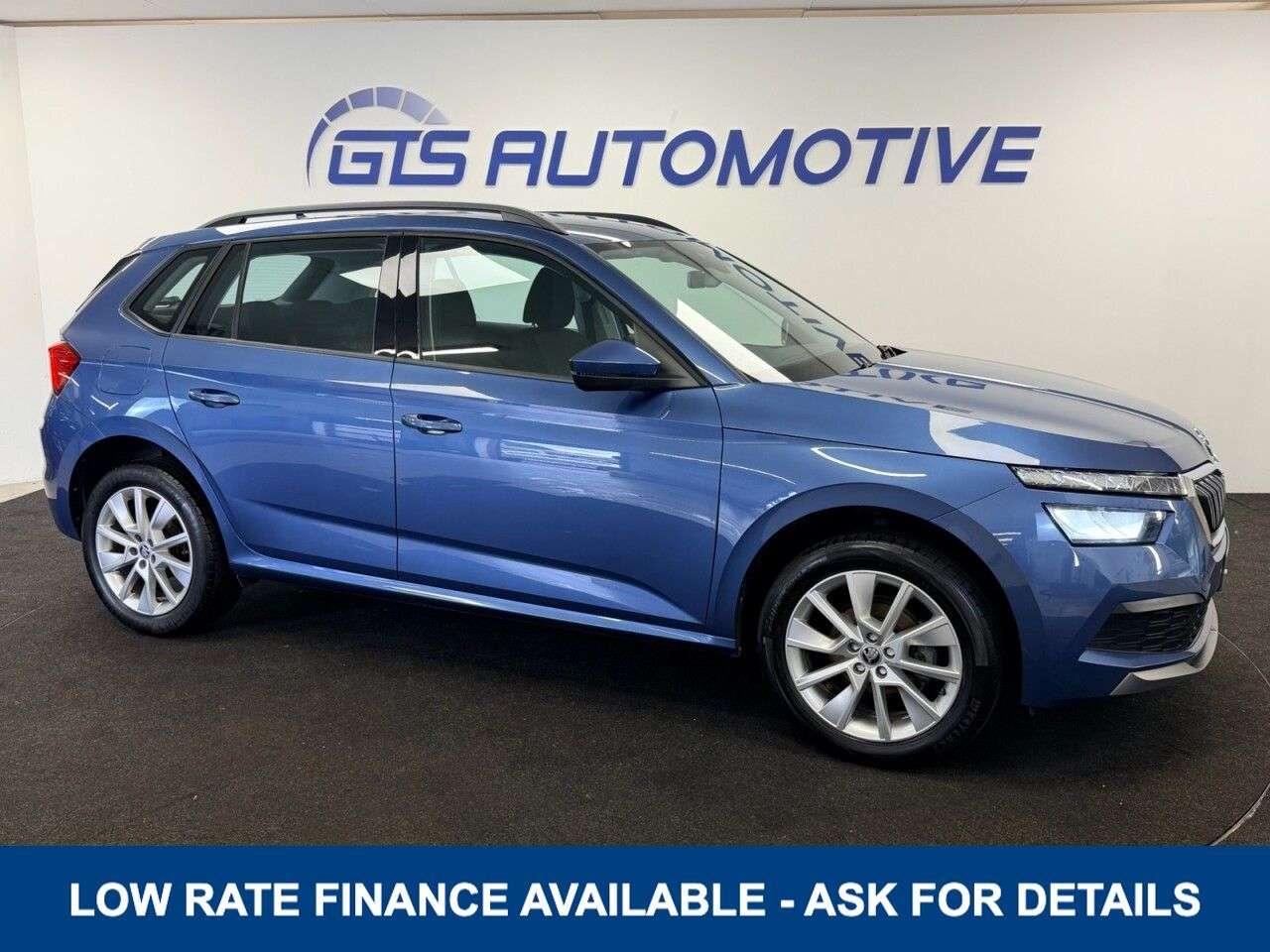 A 2019 SKODA KAMIQ 1.0 TSI SE 95 BHP + PARKING SENSORS + APPLE CAR PLAY SIX MONTH WARRANTY JUN A 2019 SKODA KAMIQ 1.0 TSI SE 95 BHP + PARKING SENSORS + APPLE CAR PLAY SIX MONTH WARRANTY JUN