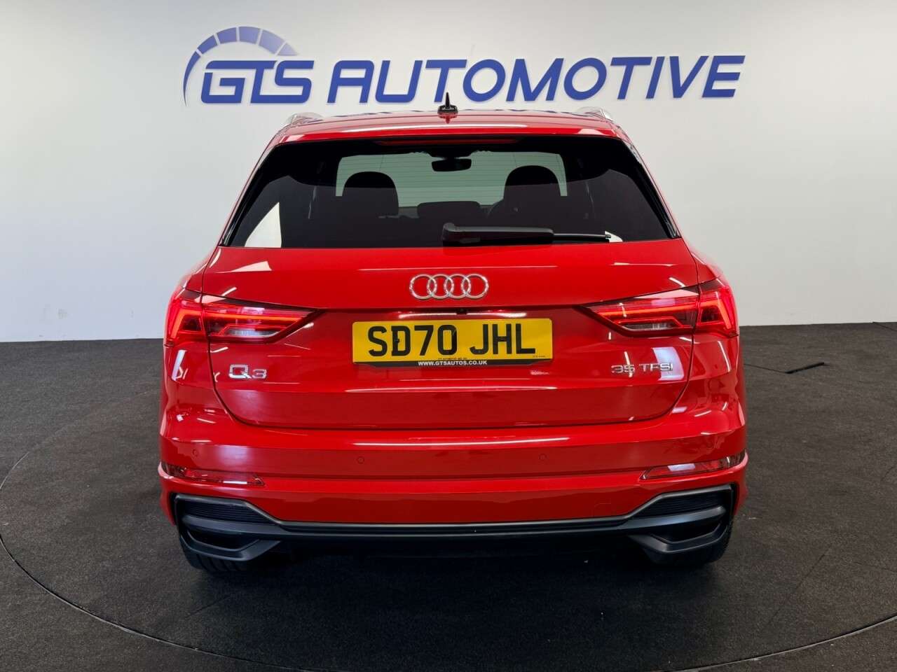 2020 AUDI Q3 2020 AUDI Q3