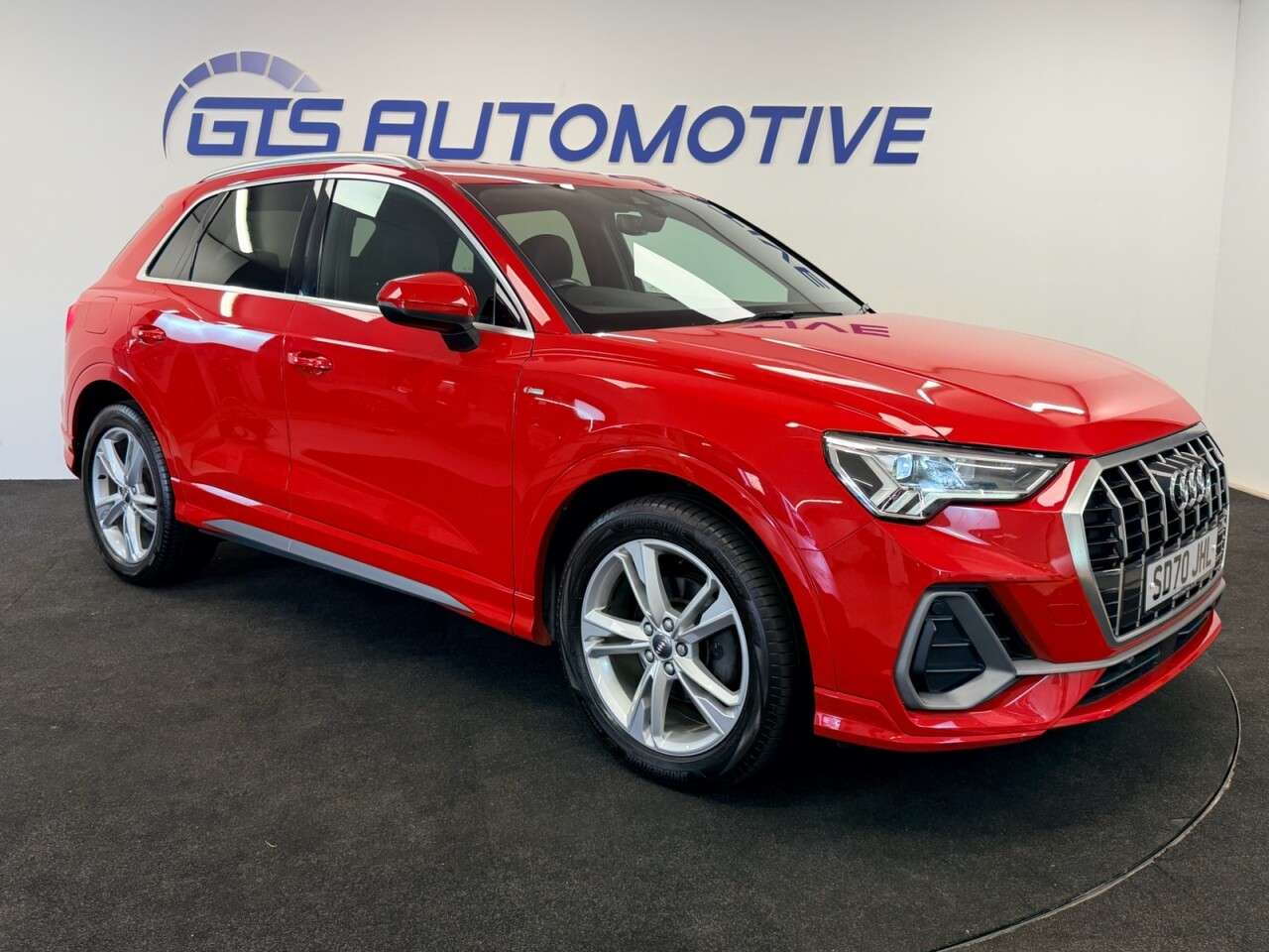2020 AUDI Q3 2020 AUDI Q3