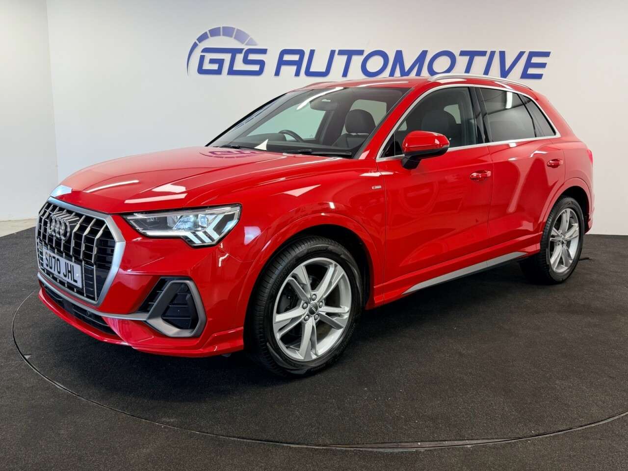 2020 AUDI Q3 2020 AUDI Q3