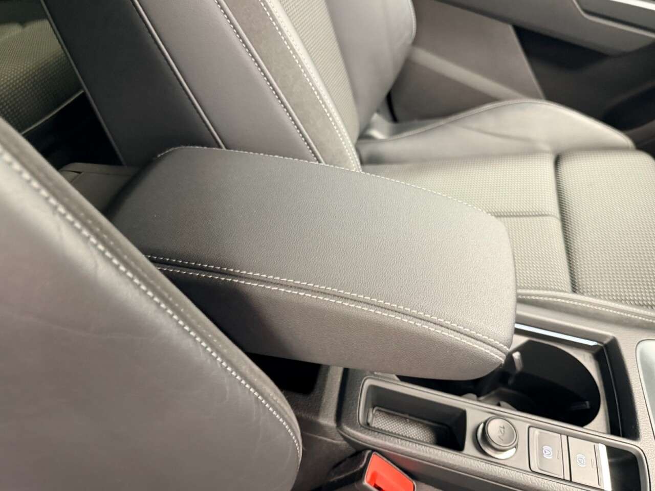 2020 AUDI Q3 2020 AUDI Q3