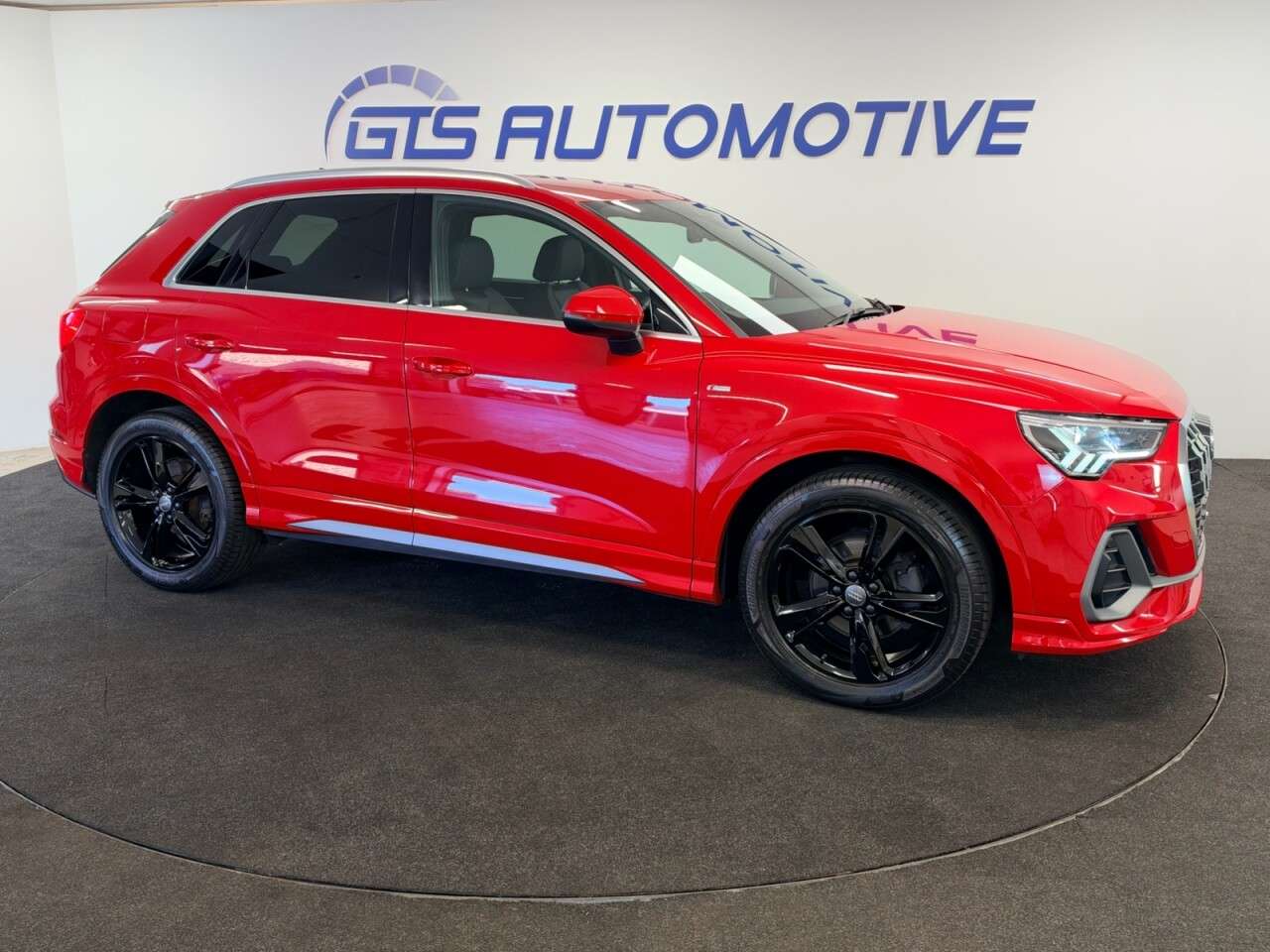 2020 AUDI Q3 2020 AUDI Q3