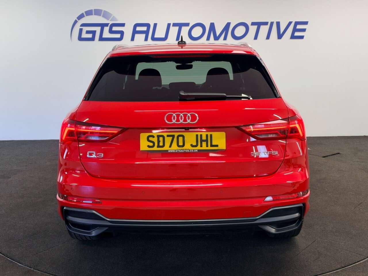 2020 AUDI Q3 2020 AUDI Q3