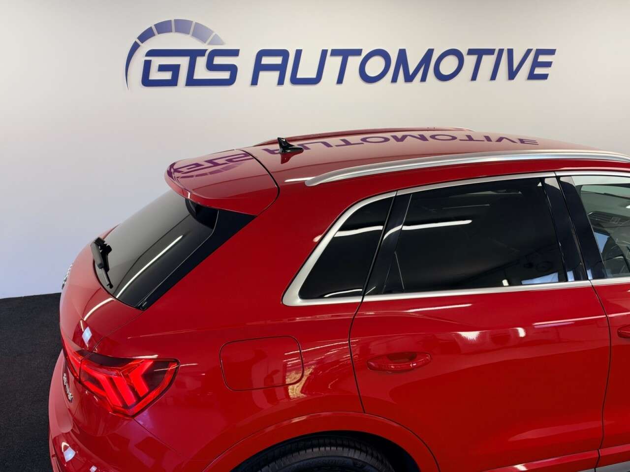 2020 AUDI Q3 2020 AUDI Q3