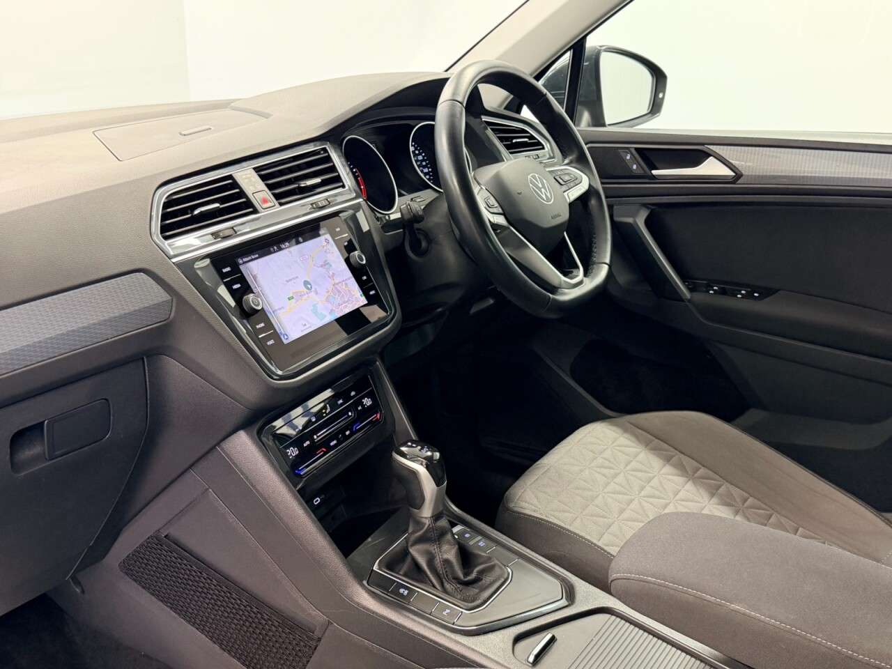 2023 VOLKSWAGEN TIGUAN 2023 VOLKSWAGEN TIGUAN