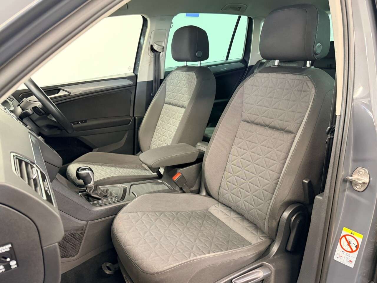 2023 VOLKSWAGEN TIGUAN 2023 VOLKSWAGEN TIGUAN