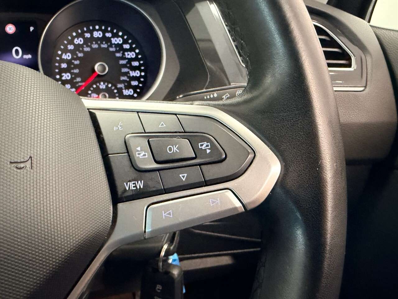 2023 VOLKSWAGEN TIGUAN 2023 VOLKSWAGEN TIGUAN