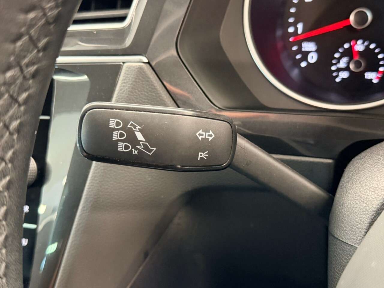 2023 VOLKSWAGEN TIGUAN 2023 VOLKSWAGEN TIGUAN