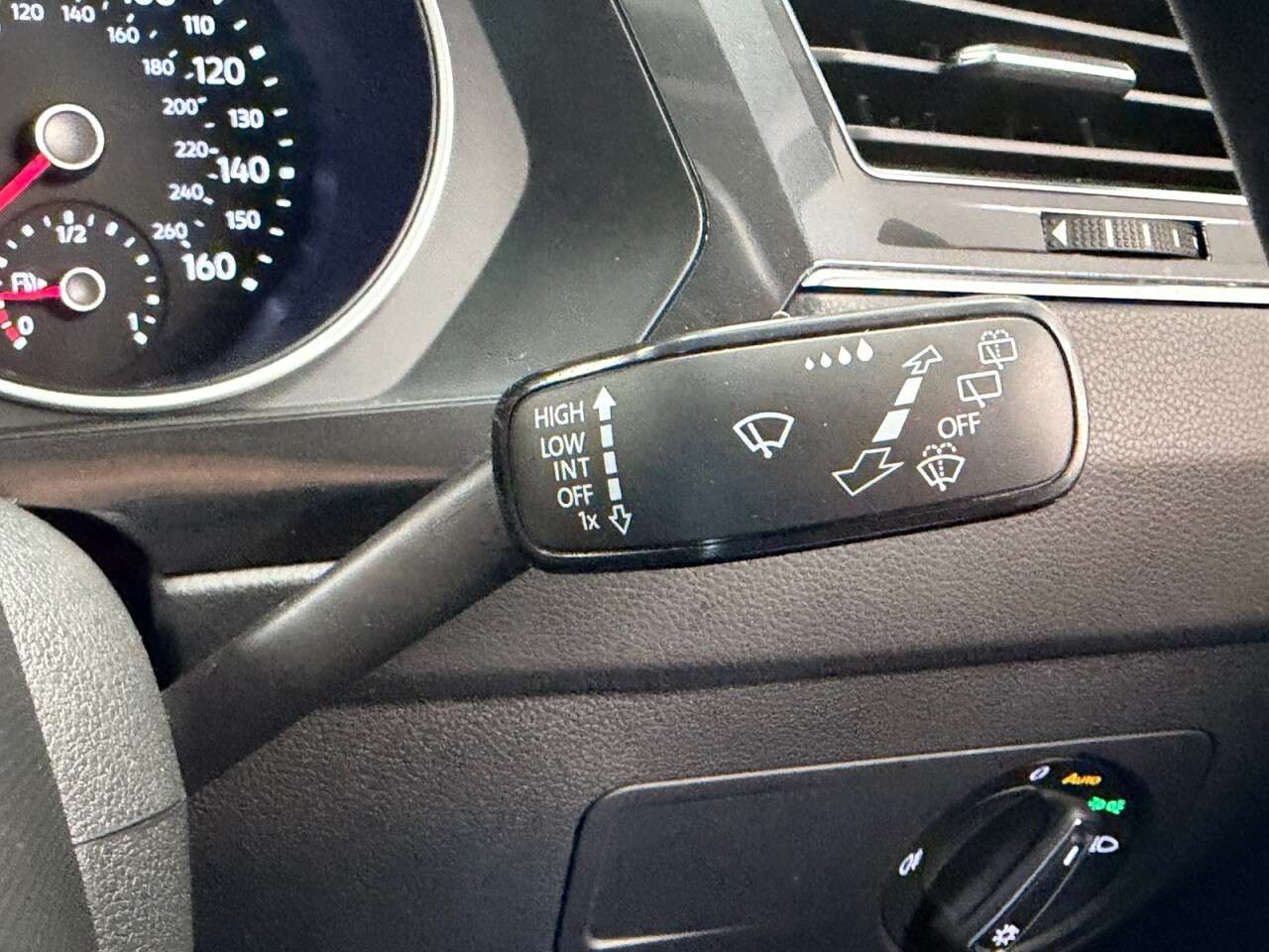 2023 VOLKSWAGEN TIGUAN 2023 VOLKSWAGEN TIGUAN