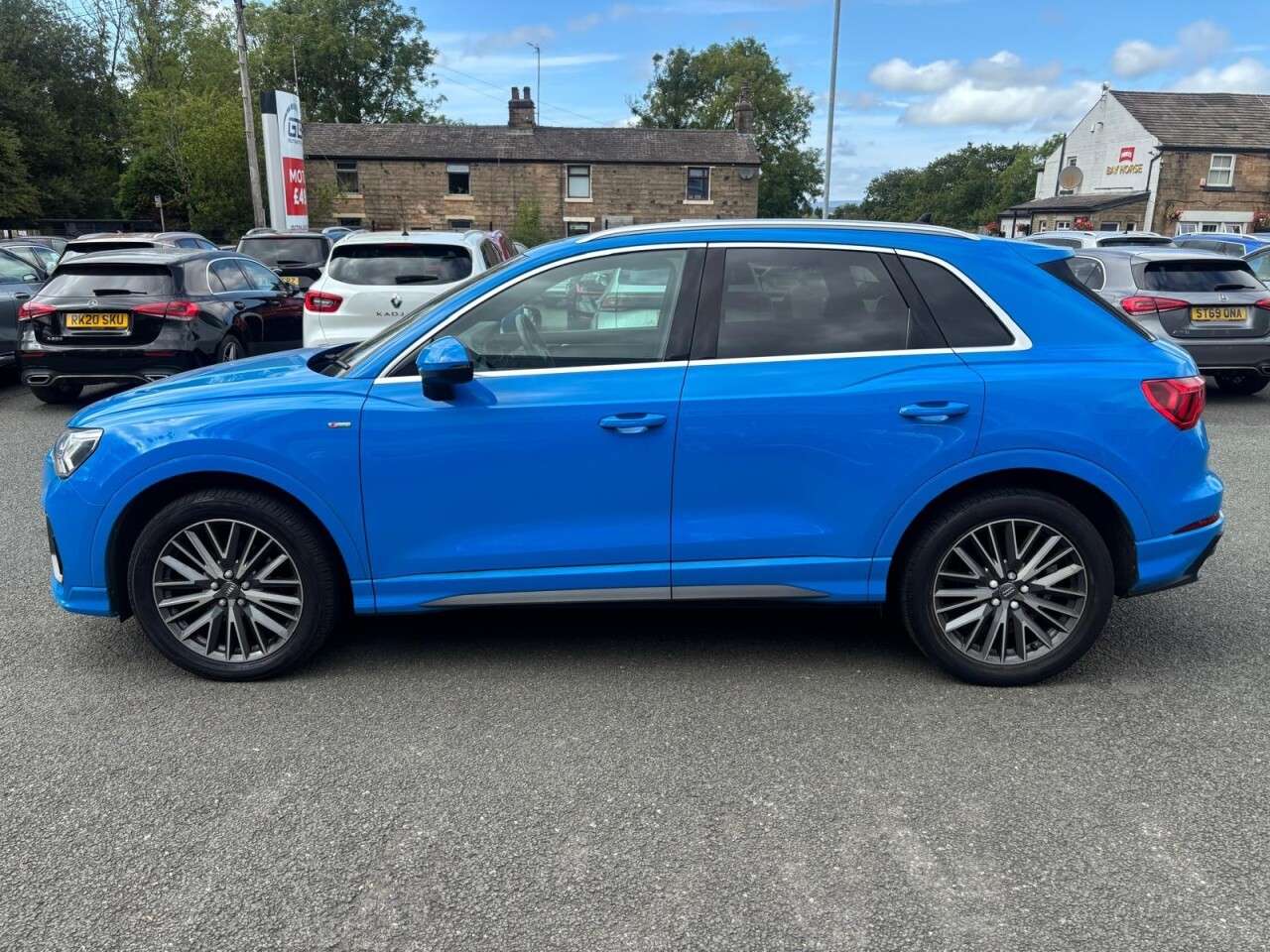 2019 AUDI Q3 2019 AUDI Q3