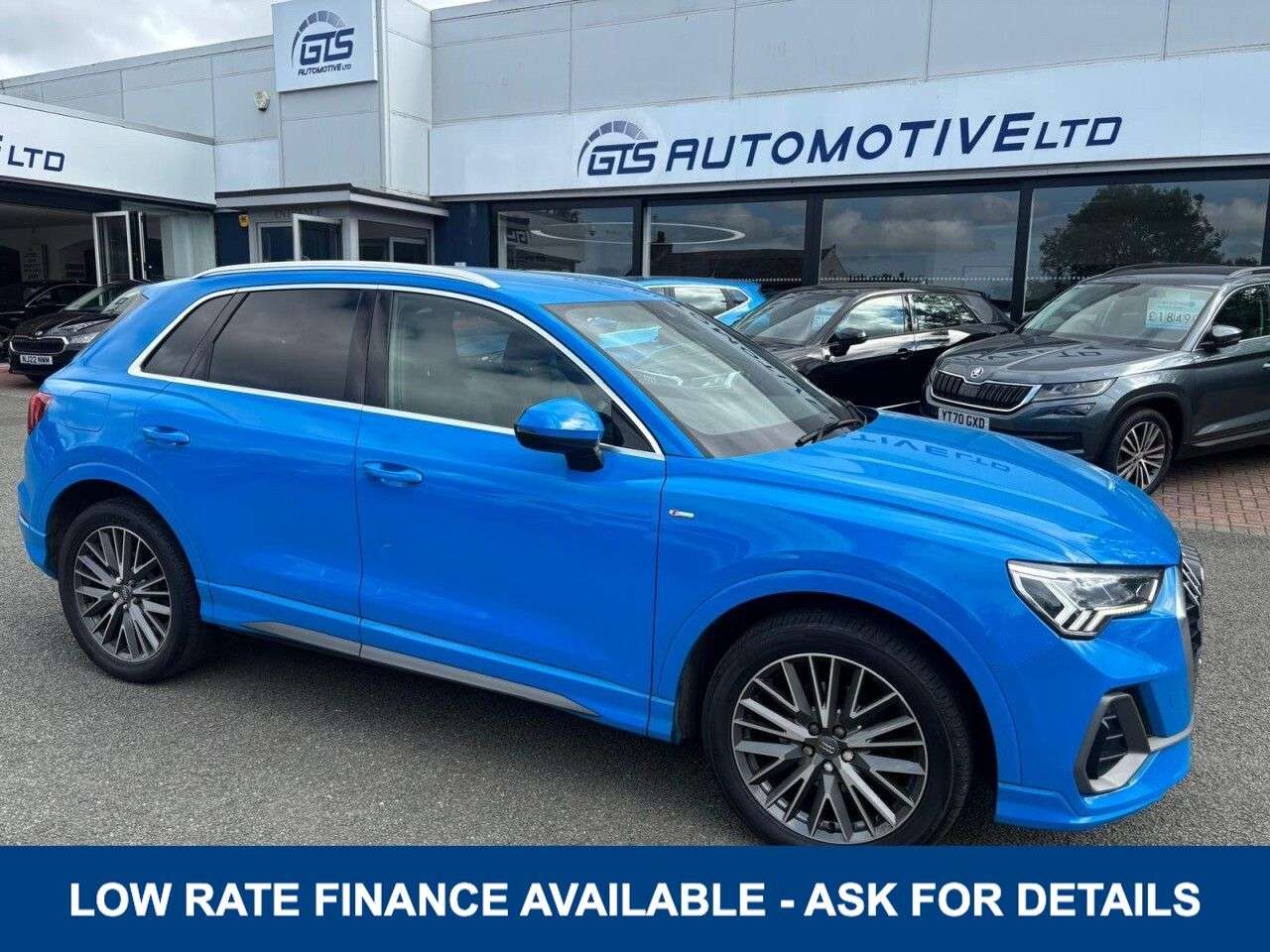 A 2019 AUDI Q3 1.5 TFSI CoD 35 S-LINE S-TRONIC AUTO 150 BHP A 2019 AUDI Q3 1.5 TFSI CoD 35 S-LINE S-TRONIC AUTO 150 BHP