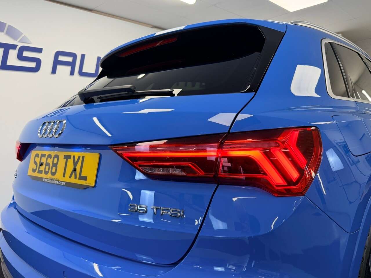 2019 AUDI Q3 2019 AUDI Q3