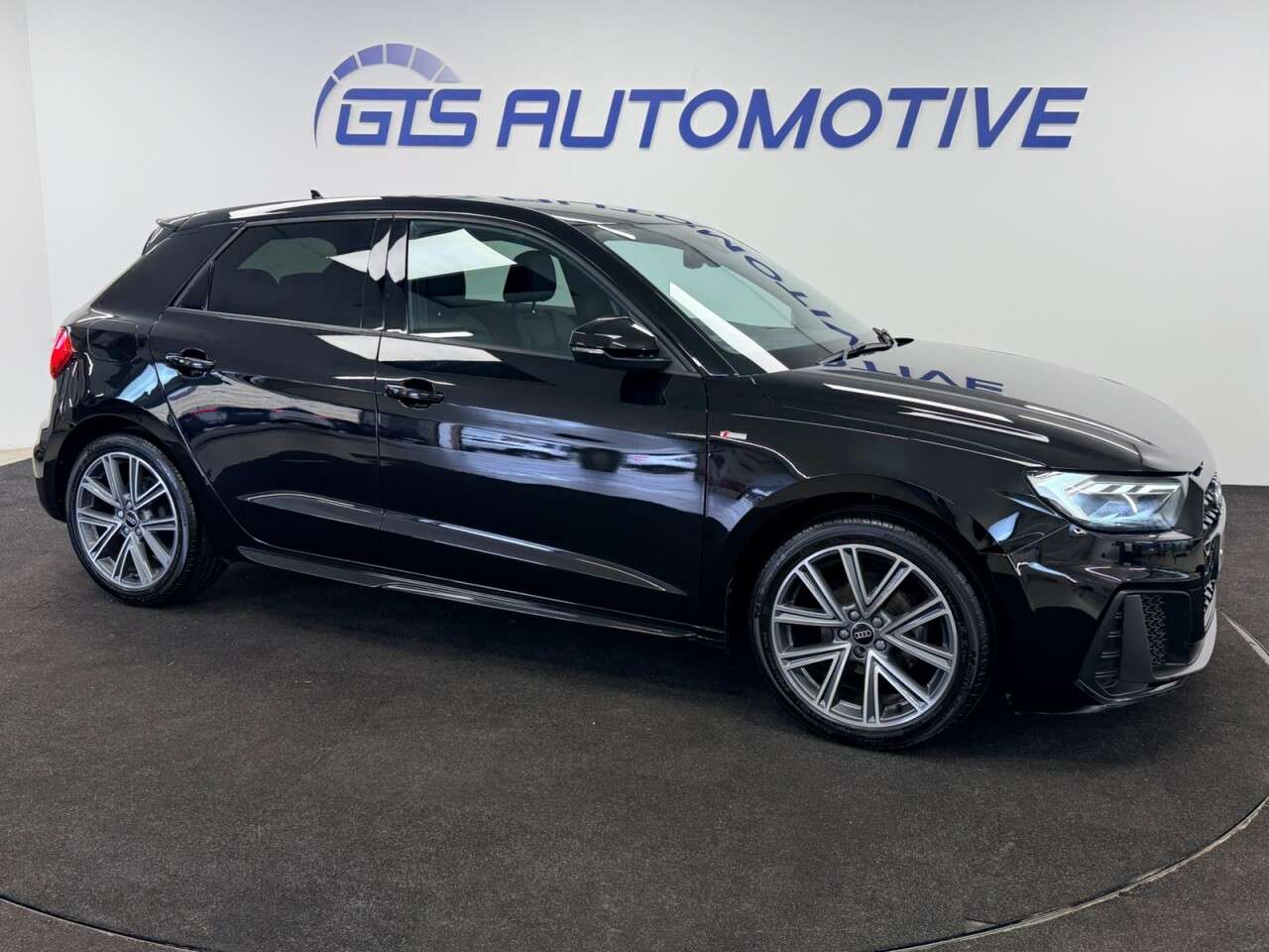 A 2024 AUDI A1 SPORTBACK 1.0 TFSI 25 S-LINE FIVE DOOR 95 BHP + APPLE CAR PLAY SIX WARRANTY A 2024 AUDI A1 SPORTBACK 1.0 TFSI 25 S-LINE FIVE DOOR 95 BHP + APPLE CAR PLAY SIX WARRANTY
